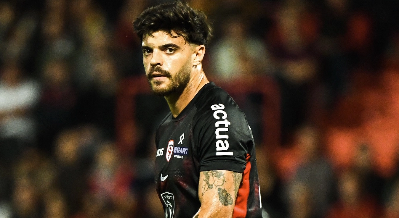Romain Ntamack : lamour du plaquage du joueur du Stade Toulousain