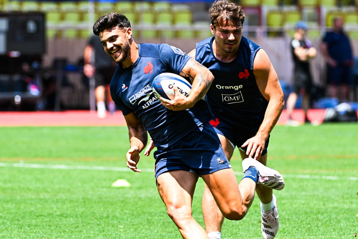 Fabien Galthié justifie ses choix pour la charnière Dupont et Ntamack de la France contre le Pays de Galles