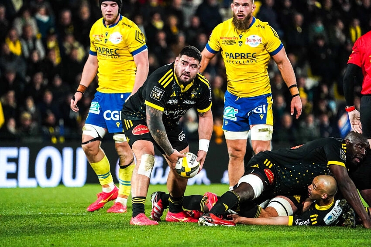 Stade Rochelais : Joel Sclavi se confie sur sa forme et la concurrence avant Perpignan