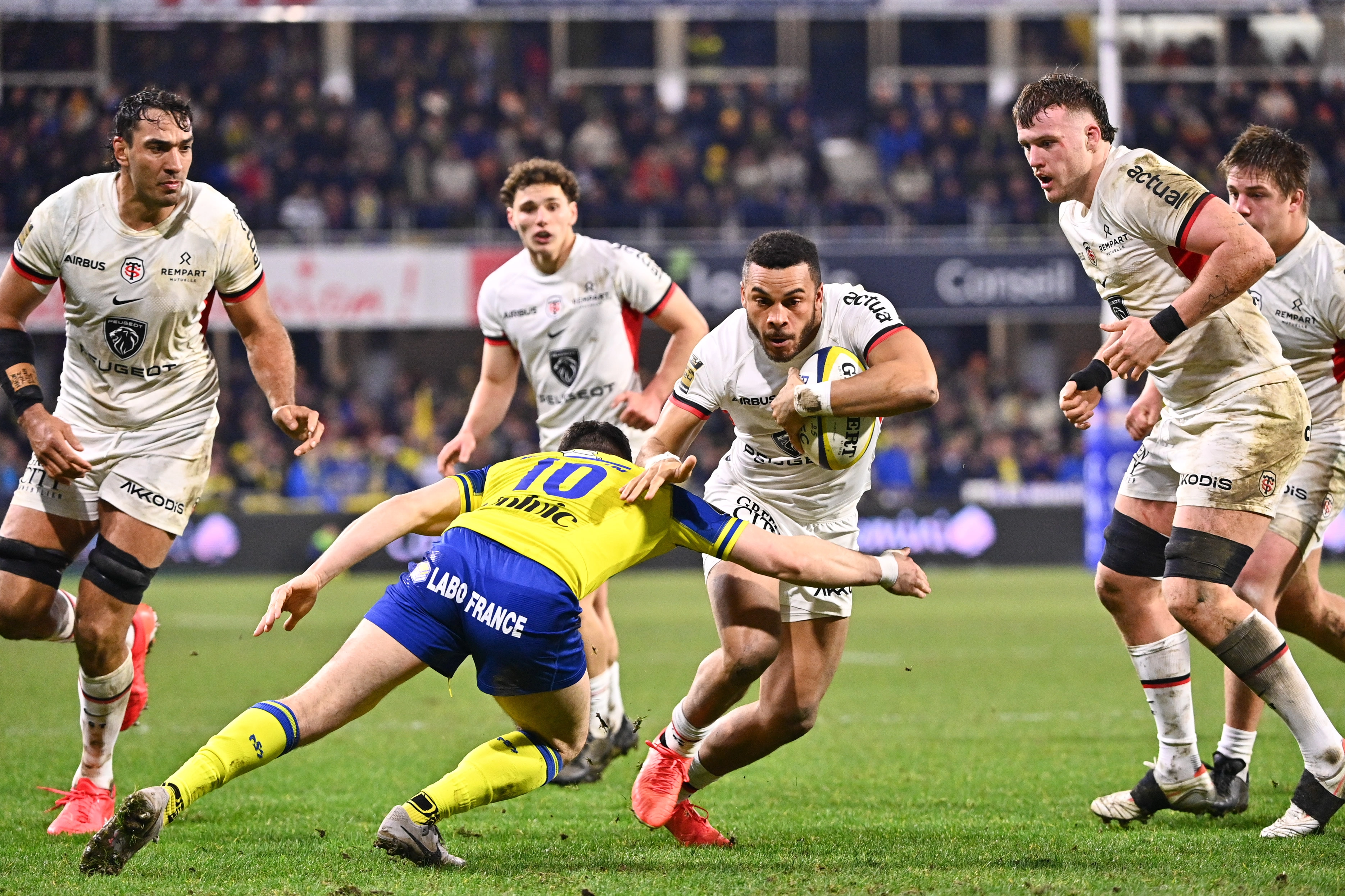 Stade Toulousain : Anthony Belleau redoute l'affrontement face à Toulouse