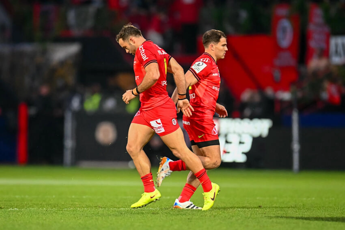 Stade Toulousain : Il répond présent à chaque fois, Antoine Dupont salue le parcours de Paul Graou