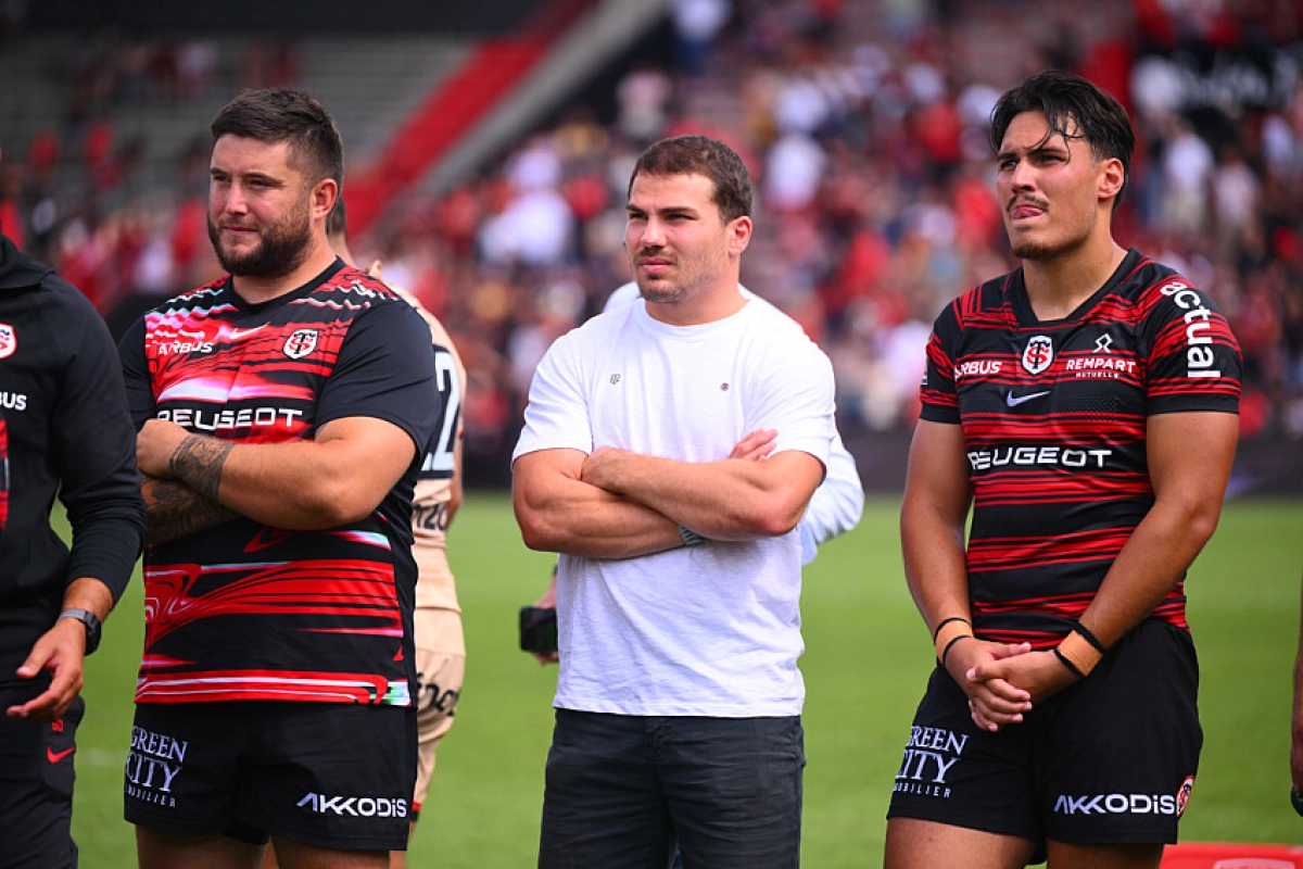 Stade Toulousain : pourquoi Antoine Dupont n'a pas joué face à Lyon samedi, et la question du Racing 92