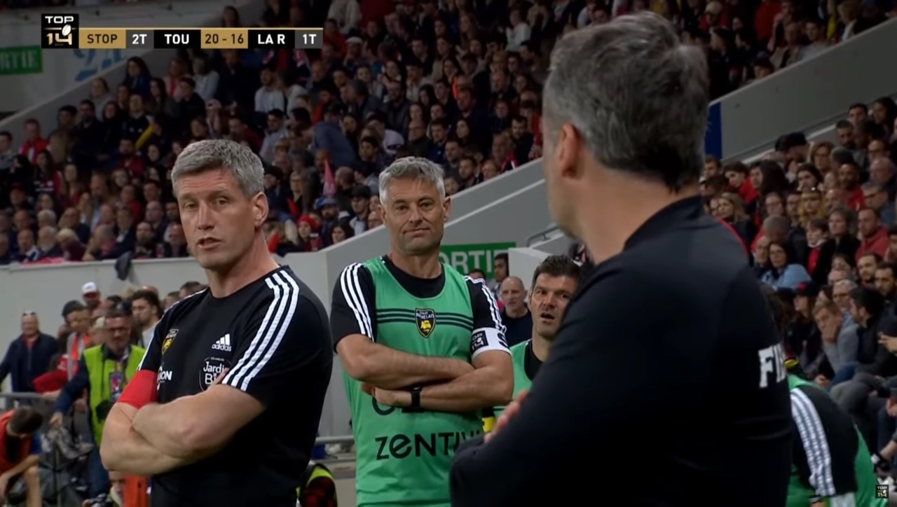 Stade Toulousain Stade Rochelais : Ugo Mola a-t-il envoyé une (première) pique à Ronan O'Gara ?