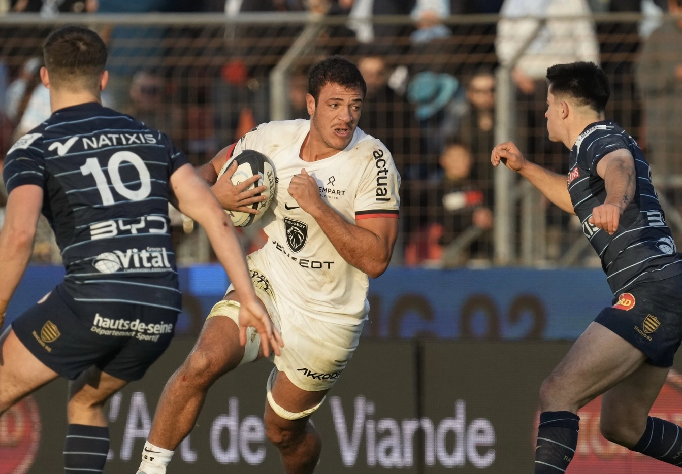 Stade Toulousain : Théo Ntamack va prolonger la belle aventure à Toulouse