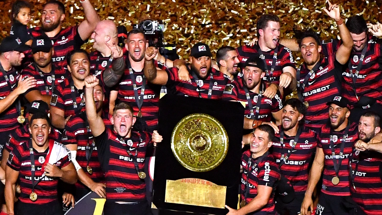 Stade Toulousain : Un club incroyable, les réactions à chaud d'Ugo Mola, Dupont, Willis et Ntamack après la finale gagnée face à Montpellier