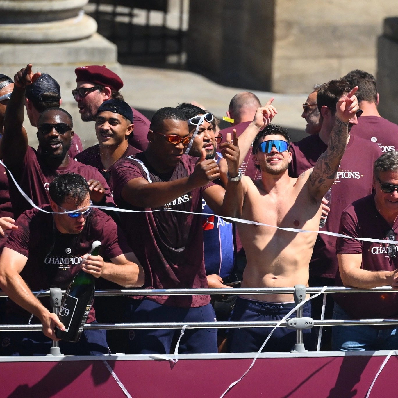 UBB : Il faut fêter les grandes victoires, Yannick Bru fixe le cap entre célébration et concentration pour Toulon