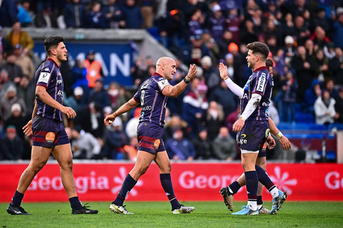 UBB : Pourquoi Matthieu Jalibert s'entend si bien avec Maxime Lucu