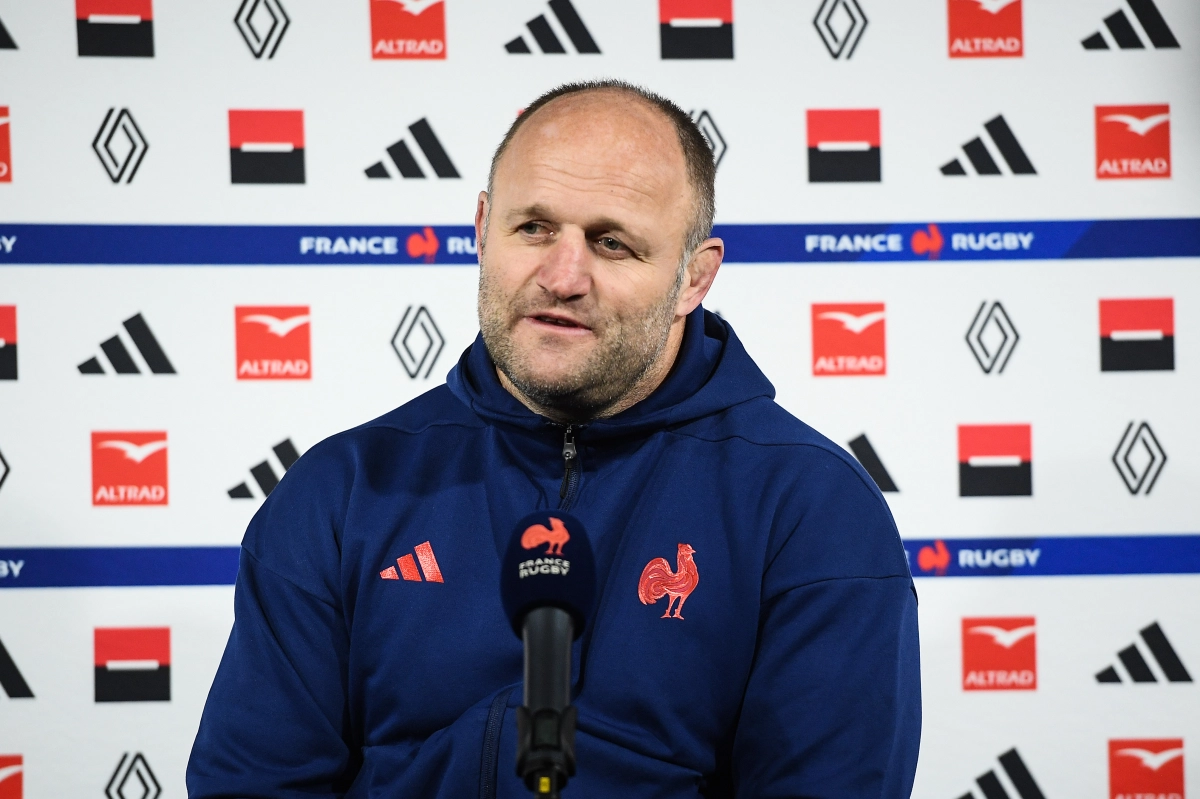 William Servat tranche entre l'UBB et le Stade Toulousain pour le Bouclier