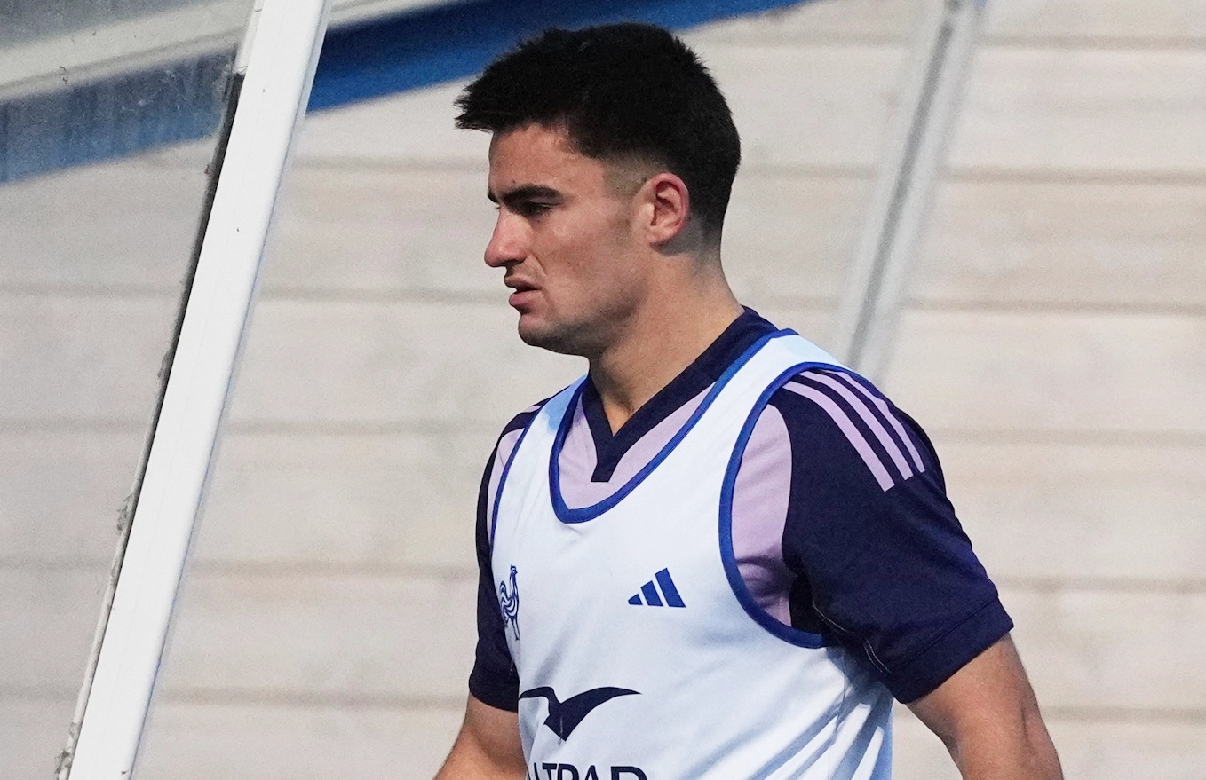 XV de France : le Rochelais Nolann Le Garrec touché à la cuisse droite