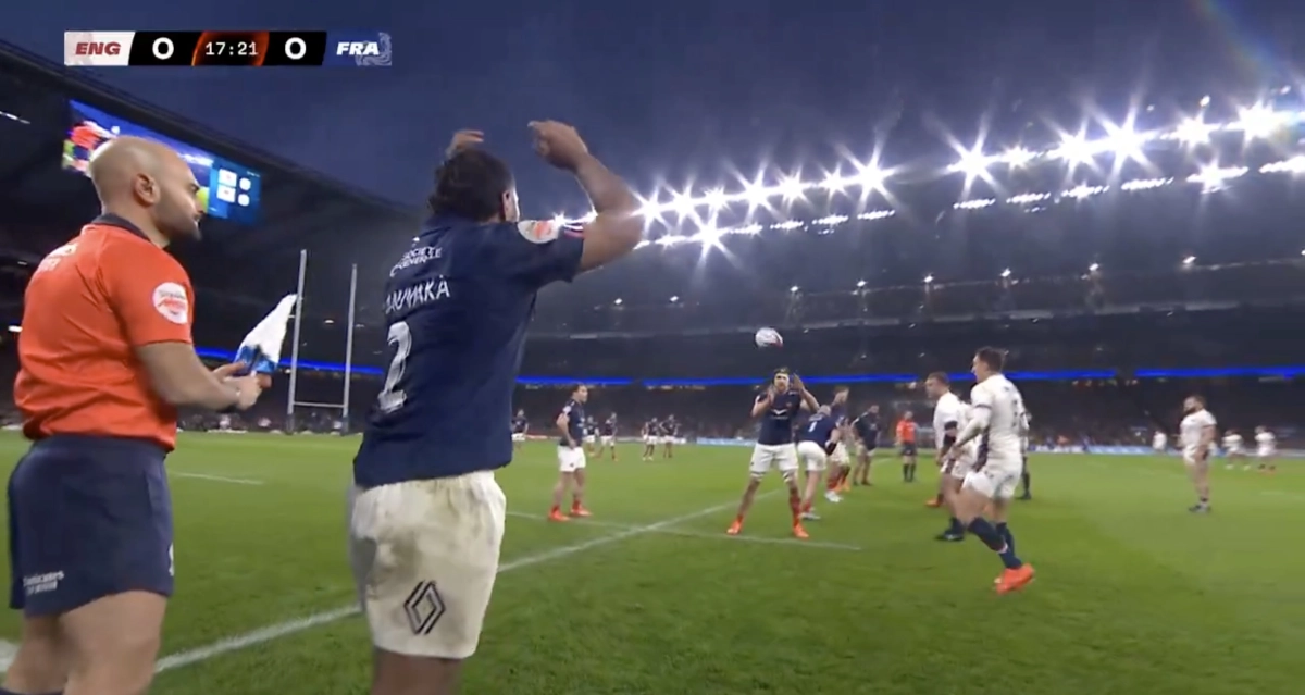 XV de France : Peato Mauvaka revient sur son lancer en touche complètement fou